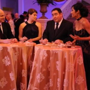Still of Padma Lakshmi, Emeril Lagasse, Gail Simmons and Tom Colicchio in Top Chef (2006)