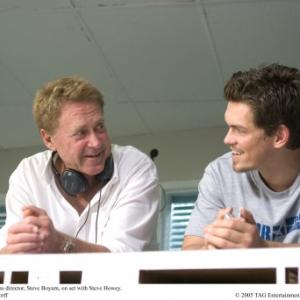 Steve Boyum and Steve Howey in Supercross (2005)