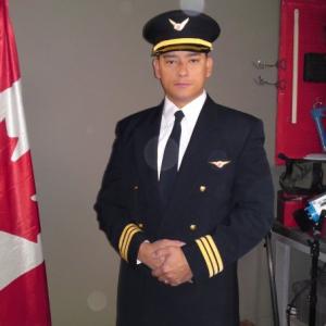 Tre as First Officer Mills on the set of Mayday