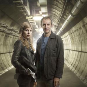 Still of Stephen Dillane and Clémence Poésy in The Tunnel (2013)
