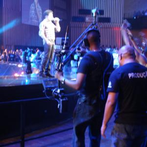 Alfeo Dixon shooting the very first Steadicam Tango prototype for dolos Brazilian Idols 2010 Finale  Live to Air