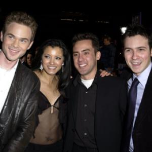 Dan Harris, Kelly Hu, Shawn Ashmore and Michael Dougherty at event of Iksmenai 2 (2003)