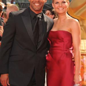 Jennifer Morrison and Amaury Nolasco at event of The 61st Primetime Emmy Awards 2009