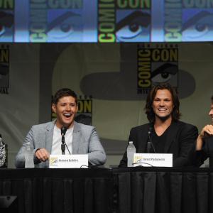 Jensen Ackles, Misha Collins, Jared Padalecki and Mark Sheppard at event of Supernatural (2005)