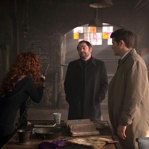 Still of Misha Collins, Mark Sheppard and Ruth Connell in Supernatural (2005)
