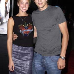 Ashton Kutcher and Ashley Scott at event of Jay and Silent Bob Strike Back 2001