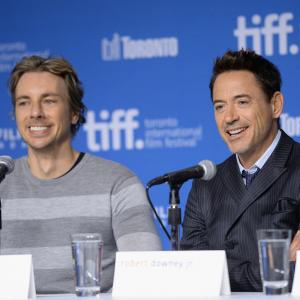 Robert Downey Jr. and Dax Shepard at event of Teisejas (2014)