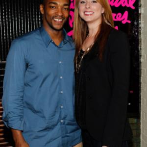Diane Neal and Anthony Mackie at event of Happythankyoumoreplease (2010)