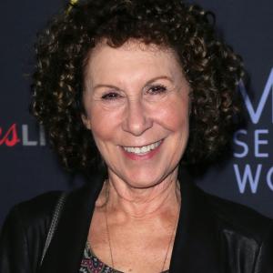 Rhea Perlman at event of Its Always Sunny in Philadelphia 2005