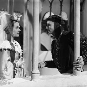 Still of Laurence Olivier and Rene Asherson in The Chronicle History of King Henry the Fift with His Battell Fought at Agincourt in France 1944