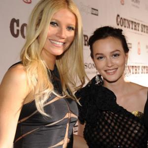 Gwyneth Paltrow and Leighton Meester at event of Country Strong 2010
