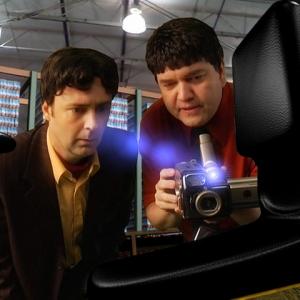 Tom Konkle as Budwin Yacker and Dave Beeler as Reginald SyngenSmythe in the first 3D live action TV series Safety Geeks  SVI 3D