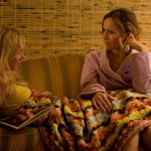 Still of Leslie Mann and Juno Temple in Little Birds 2011