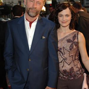 Xander Berkeley and Sarah Clarke at event of North Country (2005)