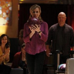 Still of Julie Benz, Michael Chiklis and Autumn Reeser in No Ordinary Family (2010)