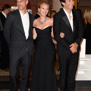 Jonathan Glazer, Scarlett Johansson and James Wilson at event of Po tavo oda (2013)