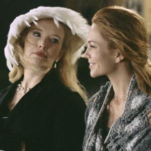 Still of Diane Lane and Lindsay Duncan in Under the Tuscan Sun (2003)
