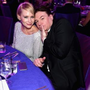 Mike Myers and Kelly Tisdale at event of The Oscars 2015