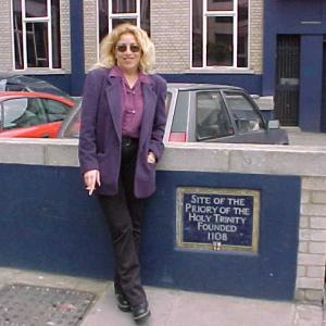 April 1999 in London filming the Telly Awardwinning documentary ISPR Investigates Ghosts of England