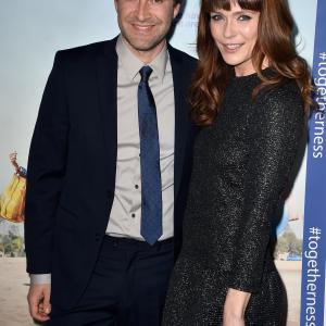 Mark Duplass and Katie Aselton at event of Togetherness 2015