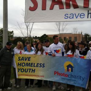 Photocharity Walk to Save Homeless Youth in San Diego