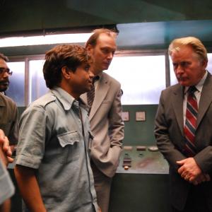 Martin Sheen and Rajpal Yadav in Bhopal A Prayer for Rain 2014