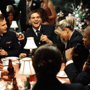 Still of Ashton Kutcher, Dulé Hill, Shelby Fenner and Brian Geraghty in The Guardian (2006)