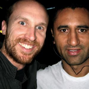Los Angeles actorwriterpodcastercomedian Tim Coyne with Cliff Curtis on the set of Wayne Kramers Crossing Over wwwthehollywoodpodcastcom
