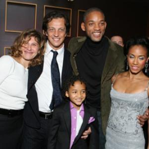 Will Smith, Jada Pinkett Smith, Gabriele Muccino, Amy Pascal and Jaden Smith at event of The Pursuit of Happyness (2006)