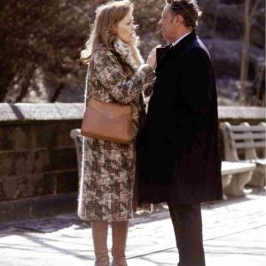 Still of William Holden and Faye Dunaway in Tinklas 1976