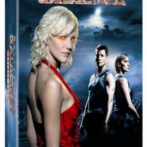 Jamie Bamber, Katee Sackhoff and Tricia Helfer in Battlestar Galactica (2004)