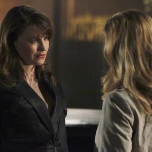 Still of Lucy Lawless and Tricia Helfer in No Ordinary Family (2010)