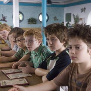 Still of Luke Benward and Alexander Gould in How to Eat Fried Worms (2006)