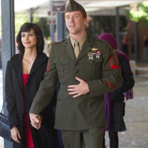 Still of Damian Lewis and Morena Baccarin in Tevyne 2011