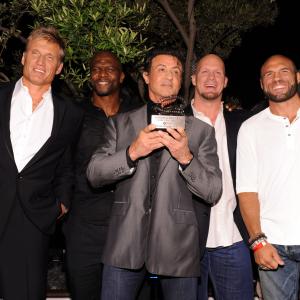 Dolph Lundgren Sylvester Stallone Steve Austin Terry Crews and Randy Couture at event of The Expendables 2010
