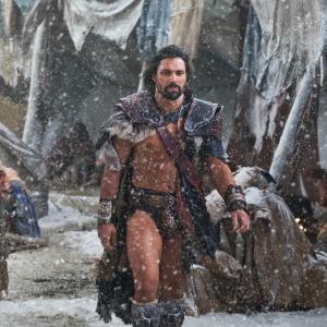 Still of Manu Bennett in Spartacus: Blood and Sand (2010)