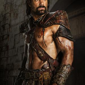 Still of Manu Bennett in Spartacus: Blood and Sand (2010)