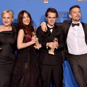 Patricia Arquette Ethan Hawke Lorelei Linklater and Ellar Coltrane at event of The 72nd Annual Golden Globe Awards 2015