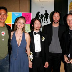 Keanu Reeves, Benjamin Bratt, Kelli Garner, Mike Mills and Lou Taylor Pucci at event of Thumbsucker (2005)