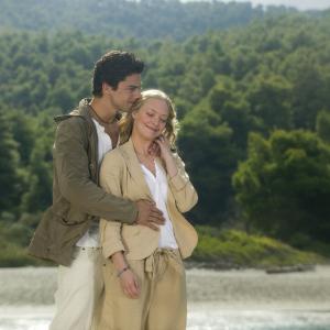 Still of Dominic Cooper and Amanda Seyfried in Mamma Mia! 2008