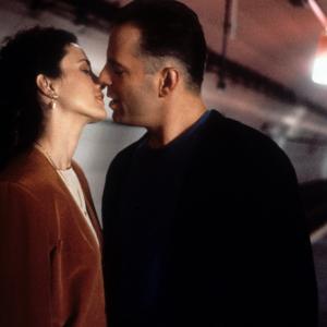 Still of Bruce Willis and Andie MacDowell in Hudson Hawk 1991