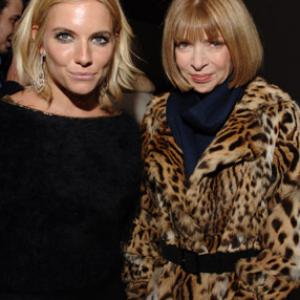 Sienna Miller and Anna Wintour at event of Factory Girl 2006