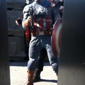 Fighting Chris Evans / Captain America 2.