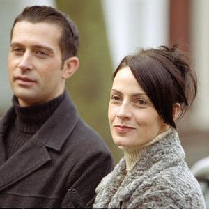Alex Bulgo and Liz Armon Lloyd as husband and wife in Three Big Words 2001