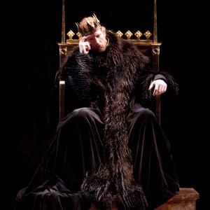 Charles Borland as Henry IV in Richard II Shakespeare Theatre Company