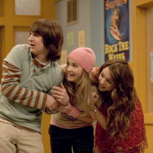 Still of Emily Osment, Mitchel Musso and Miley Cyrus in Hannah Montana (2006)