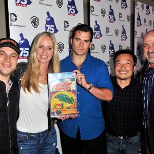 Henry Cavill, Dan Didio, Geoff Johns, Diane Nelson and Jim Lee at event of Zmogus is plieno (2013)