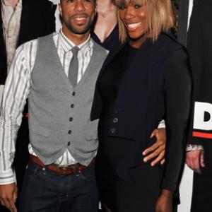 Common and Serena Williams at event of Naktinis pasimatymas 2010