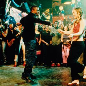 Still of Julia Stiles and Sean Patrick Thomas in Save the Last Dance 2001