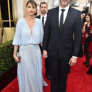 Amanda Peet and David Benioff at event of The 72nd Annual Golden Globe Awards 2015